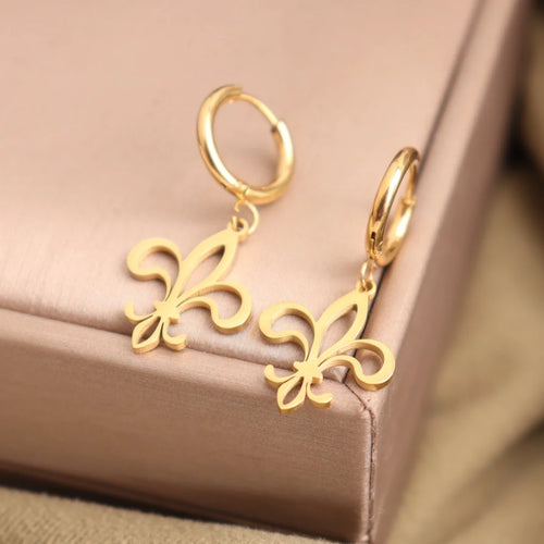 Boucles d'oreilles Fleur de Lys — Dorées
